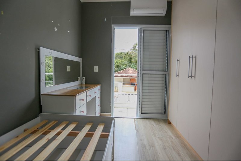 Casa à venda, 115m - 3 Dorm. 1 Suite - 580.000 - Condomínio Chácara Sonia - Sorocaba SP Rua Fernandes Camacho Sorocaba - 