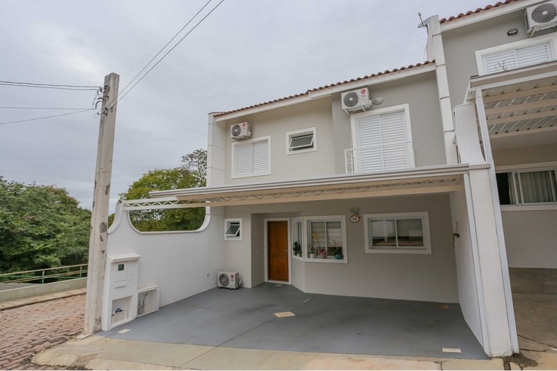 Casa à venda, 115m - 3 Dorm. 1 Suite - 580.000 - Condomínio Chácara Sonia - Sorocaba SP Rua Fernandes Camacho Sorocaba - 
