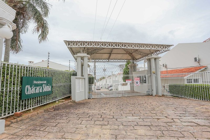 Casa à venda, 115m - 3 Dorm. 1 Suite - 580.000 - Condomínio Chácara Sonia - Sorocaba SP Rua Fernandes Camacho Sorocaba - 