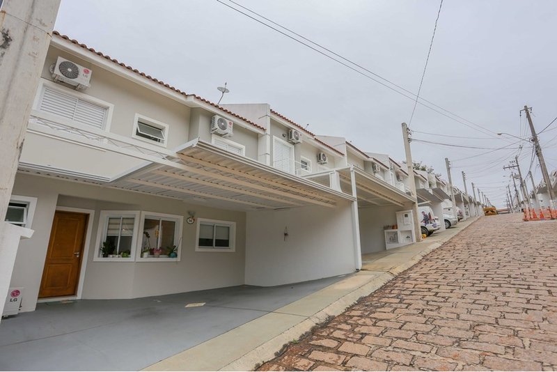 Casa à venda, 115m - 3 Dorm. 1 Suite - 580.000 - Condomínio Chácara Sonia - Sorocaba SP Rua Fernandes Camacho Sorocaba - 