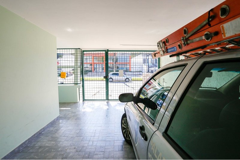 Casa Comercial à Venda, 255m, 4 Dormitórios, R$ 999.000 - Bairro Trujillo em Sorocaba - SP Avenida General Osório Sorocaba - 