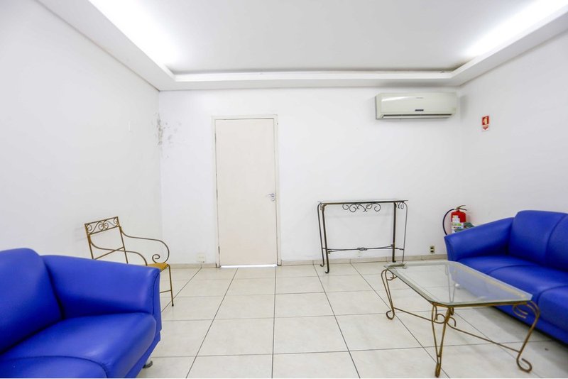 Casa Comercial à Venda, 255m, 4 Dormitórios, R$ 999.000 - Bairro Trujillo em Sorocaba - SP Avenida General Osório Sorocaba - 
