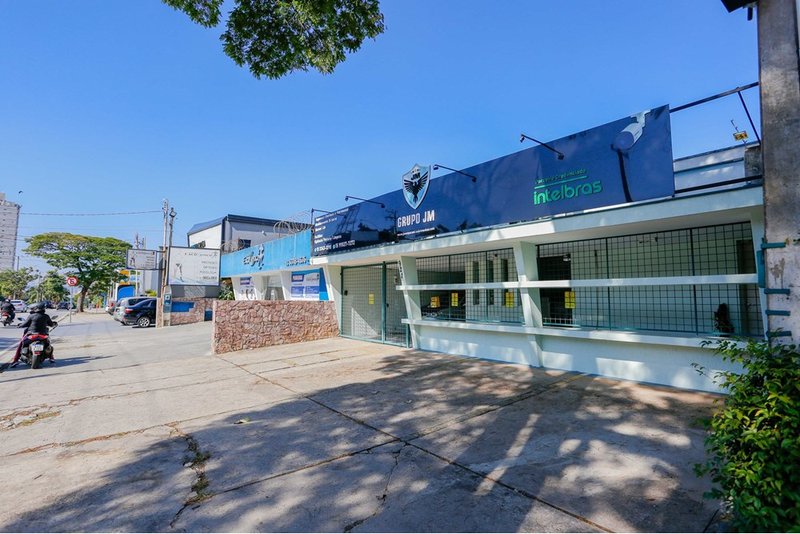 Casa Comercial à Venda, 255m, 4 Dormitórios, R$ 999.000 - Bairro Trujillo em Sorocaba - SP Avenida General Osório Sorocaba - 
