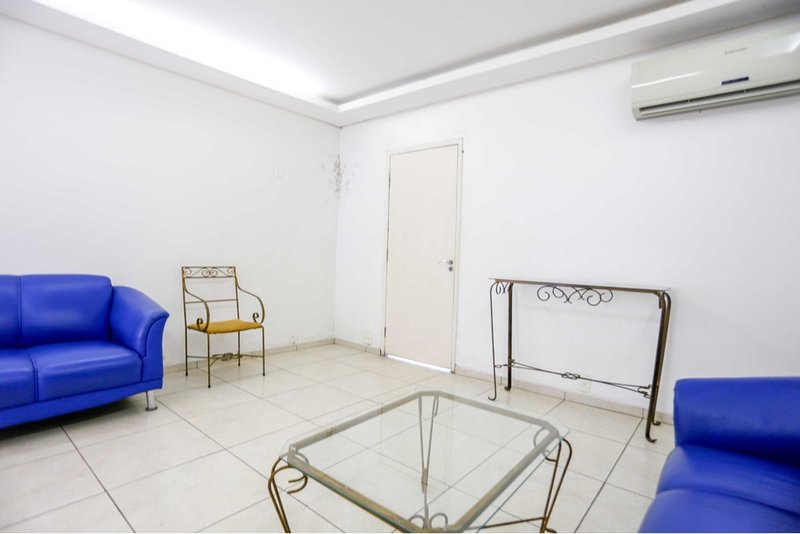 Casa Comercial à Venda, 255m, 4 Dormitórios, R$ 999.000 - Bairro Trujillo em Sorocaba - SP Avenida General Osório Sorocaba - 