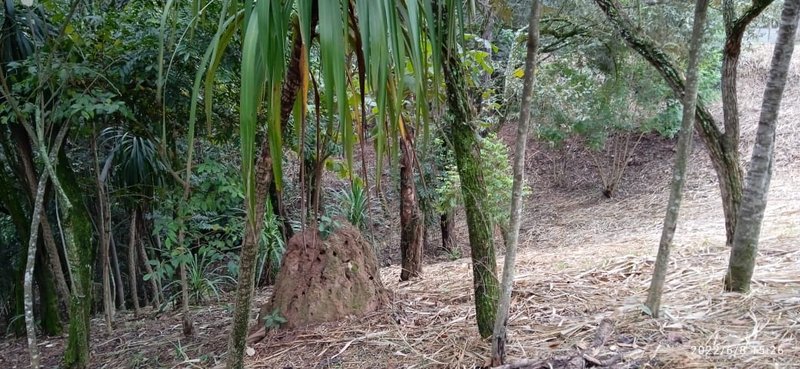 Terreno a venda 1260m2 com ótima localização  Santana de Parnaíba - 
