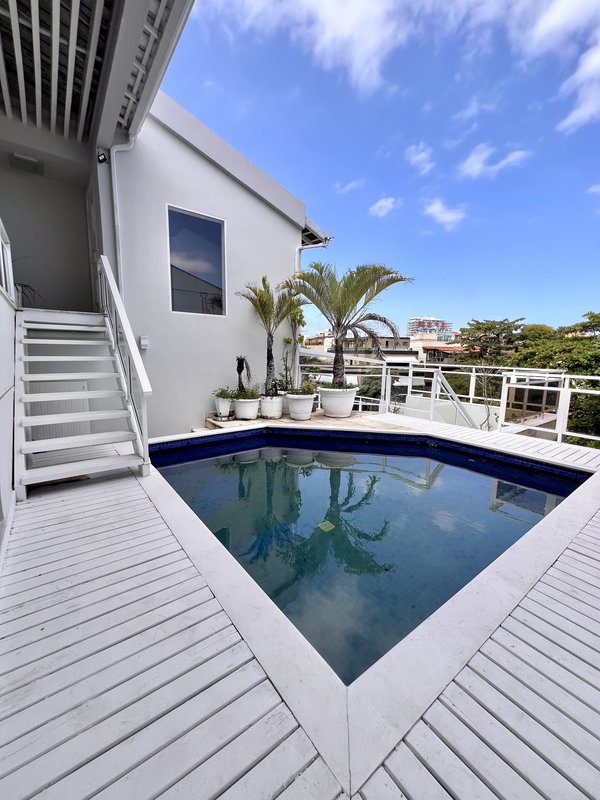 Cobertura duplex espetacular com 4 suítes na Barra da Tijuca  Rio de Janeiro - 