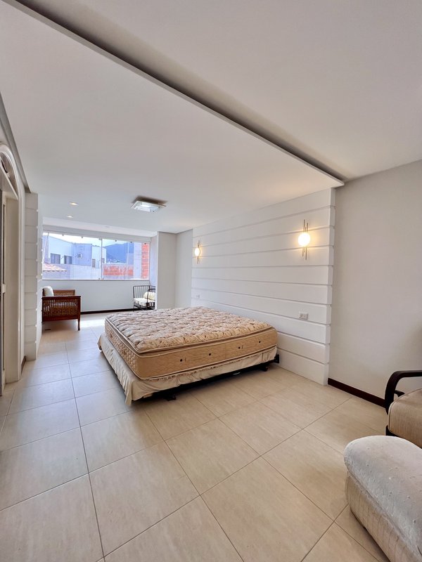Cobertura duplex espetacular com 4 suítes na Barra da Tijuca  Rio de Janeiro - 