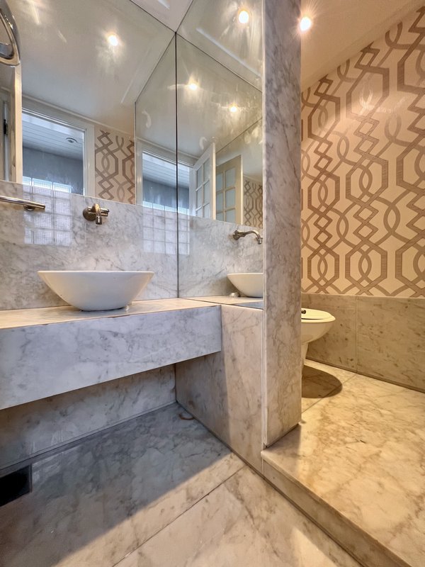 Cobertura duplex espetacular com 4 suítes na Barra da Tijuca  Rio de Janeiro - 