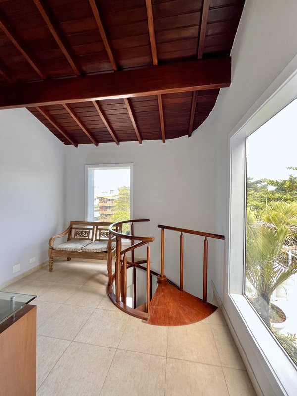 Cobertura duplex espetacular com 4 suítes na Barra da Tijuca  Rio de Janeiro - 