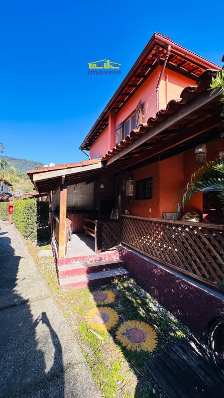 Casa dentro de condomínio em Boiçucanga em rua sem saída Estrada do Cascalho São Sebastião - 