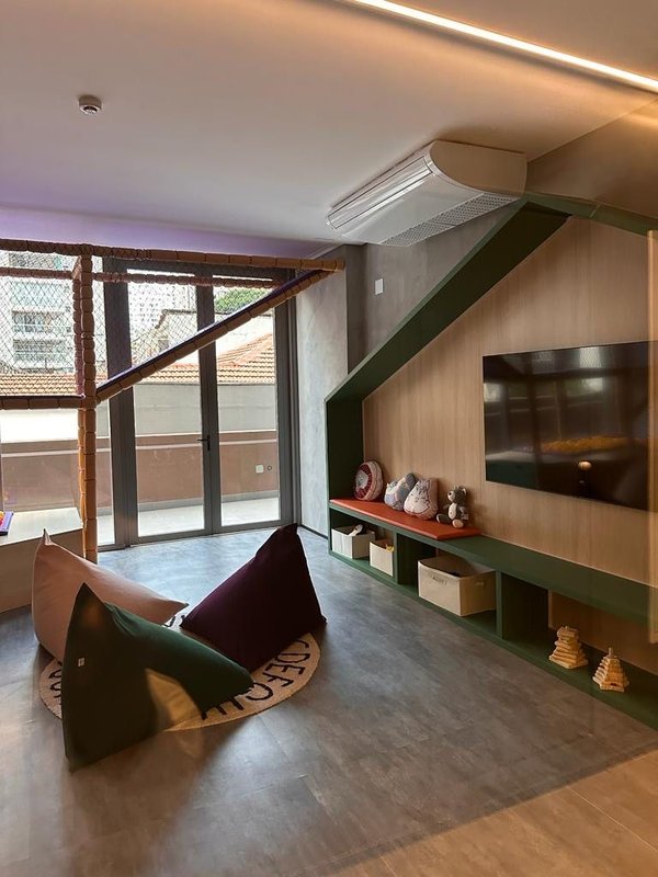 Studio Mobiliado com 25m² em Pinheiros Rua Alves Guimarães São Paulo - 