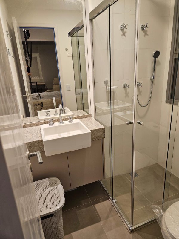 Studio Mobiliado com 25m² em Pinheiros Rua Alves Guimarães São Paulo - 
