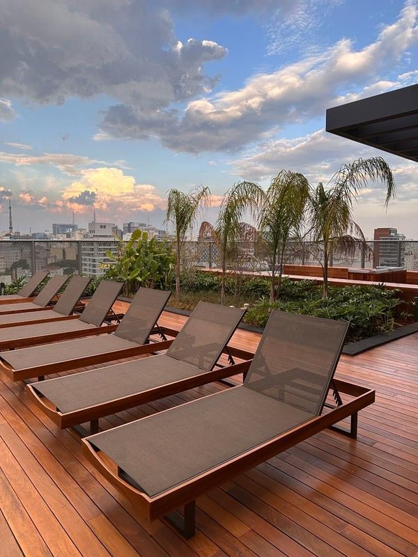 Studio Mobiliado com 25m² em Pinheiros Rua Alves Guimarães São Paulo - 