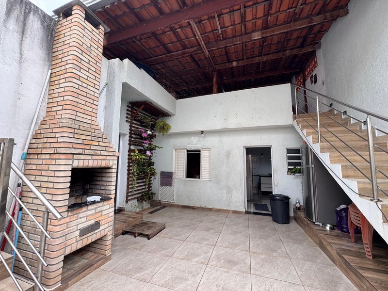 Casa térrea 2 dormitórios + área gourmet  Guarulhos - 