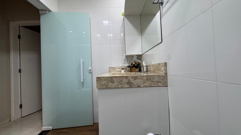 Casa térrea 2 dormitórios + área gourmet  Guarulhos - 