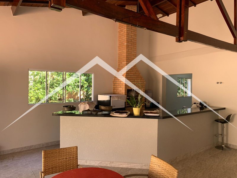 🏡 Casa Alto padrão com casa de hóspedes, Condomínio Vale das Laranjeiras, Indaiatuba-SP  Indaiatuba - 
