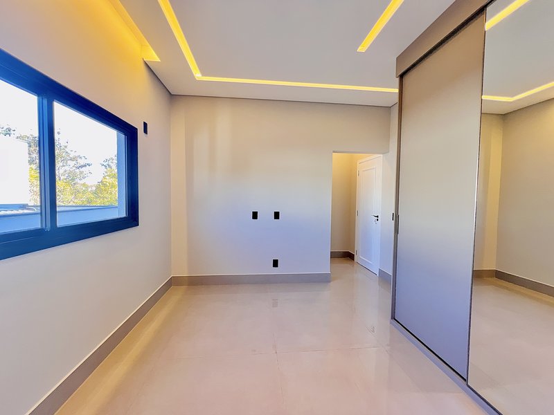 🏡 Luxo, Conforto e Sofisticação no Alphaville Nova Esplanada 3 Alameda Barcelona Votorantim - 
