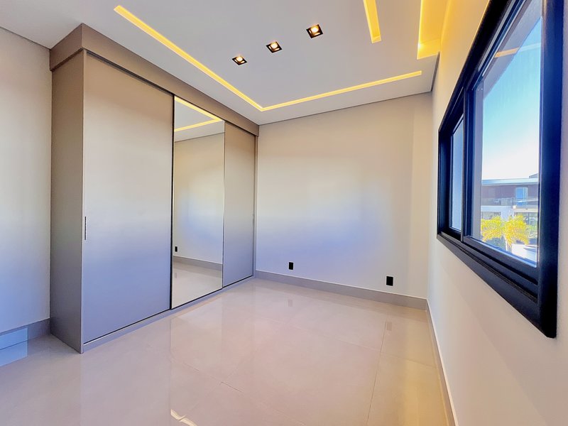 🏡 Luxo, Conforto e Sofisticação no Alphaville Nova Esplanada 3 Alameda Barcelona Votorantim - 