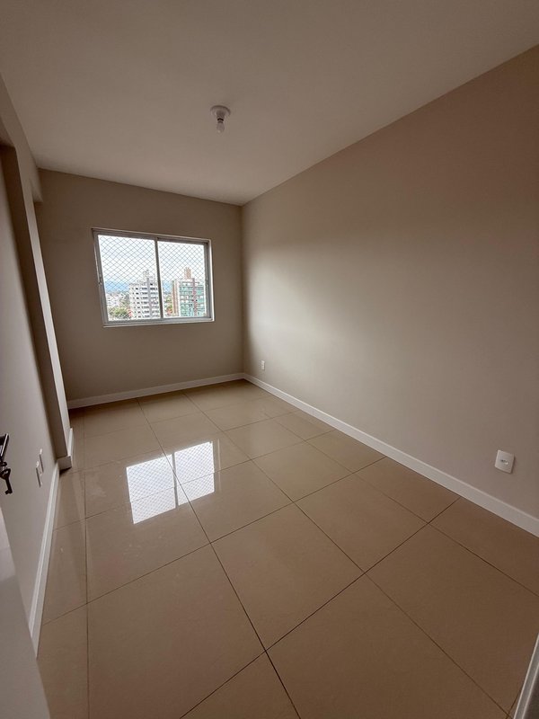 Apartamento Semi Mobiliado  Timbó - 