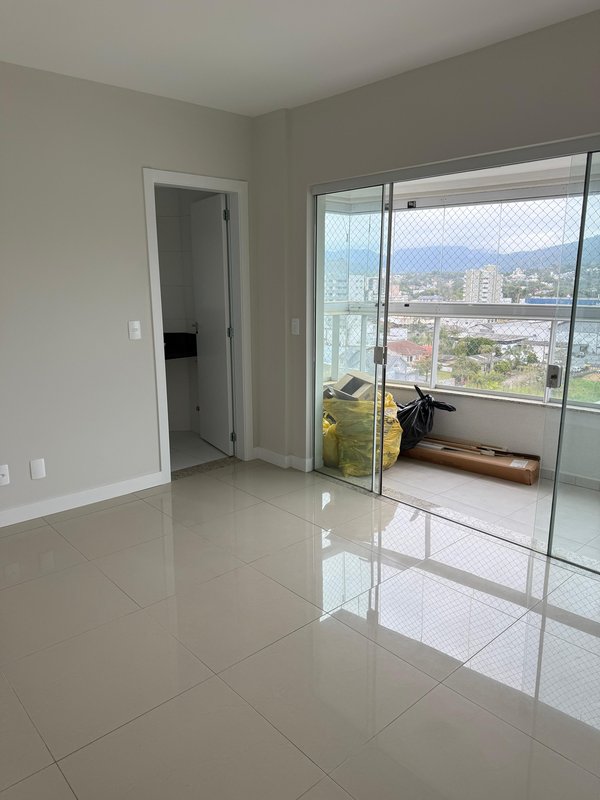 Apartamento Semi Mobiliado  Timbó - 