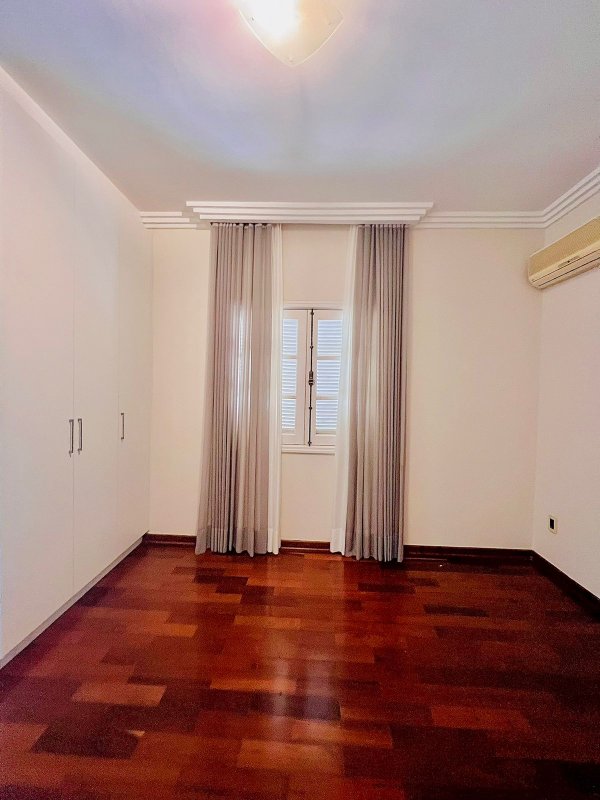LOCAÇÃO LAGO AZUL (R$15.000,00 pacote) 5 dorm. - ARAÇOIABA DA SERRA / SP ALAMEDA DAS AMOREIRAS Araçoiaba da Serra - 