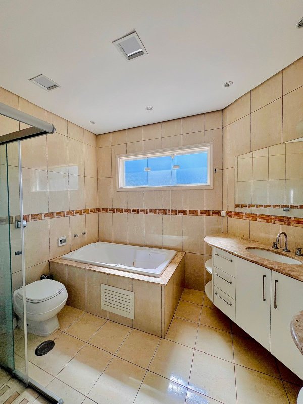 LOCAÇÃO LAGO AZUL (R$15.000,00 pacote) 5 dorm. - ARAÇOIABA DA SERRA / SP ALAMEDA DAS AMOREIRAS Araçoiaba da Serra - 