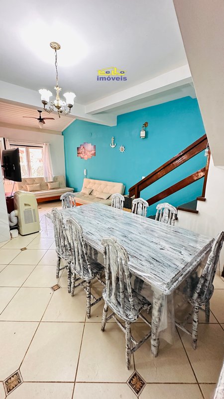 Casa dentro de condomínio com 02 dormitórios em Boiçucanga Estrada do Cascalho São Sebastião - 