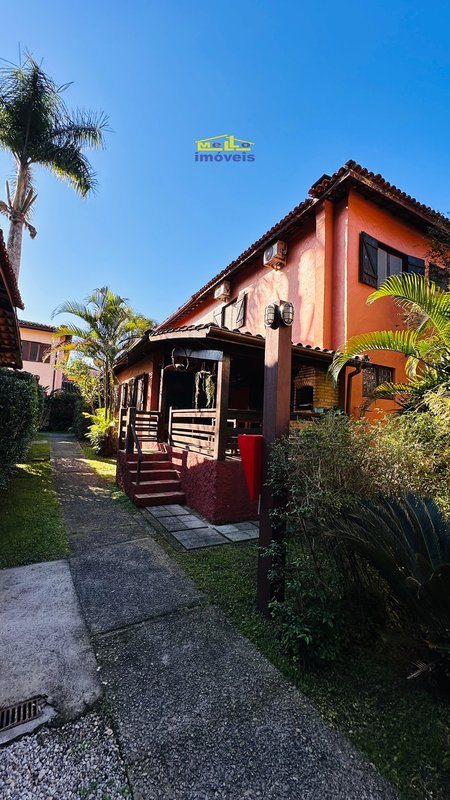 Casa dentro de condomínio com 02 dormitórios em Boiçucanga Estrada do Cascalho São Sebastião - 
