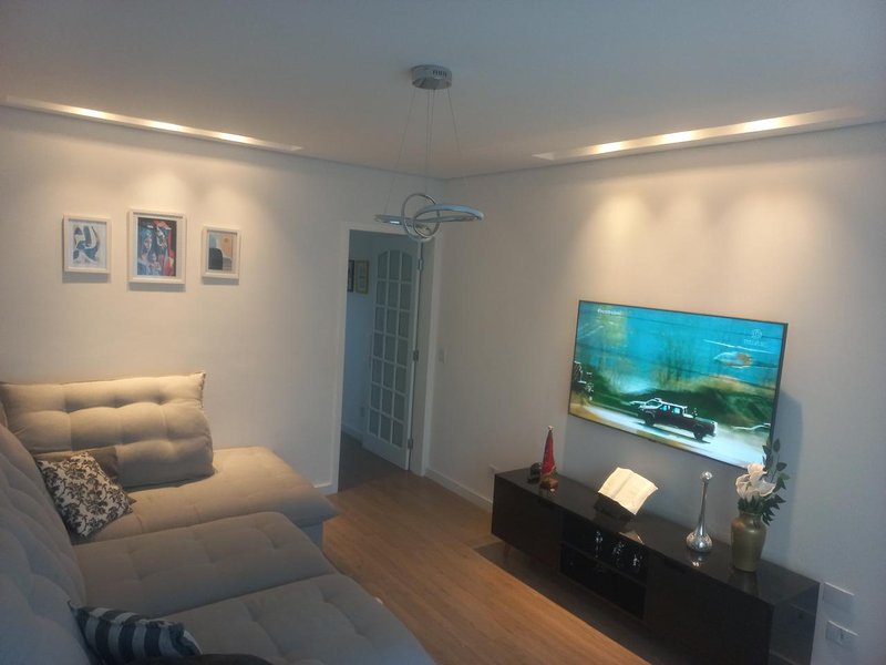 Sobrado com piscina aquecida no Residencial Rubi  Mogi das Cruzes - 