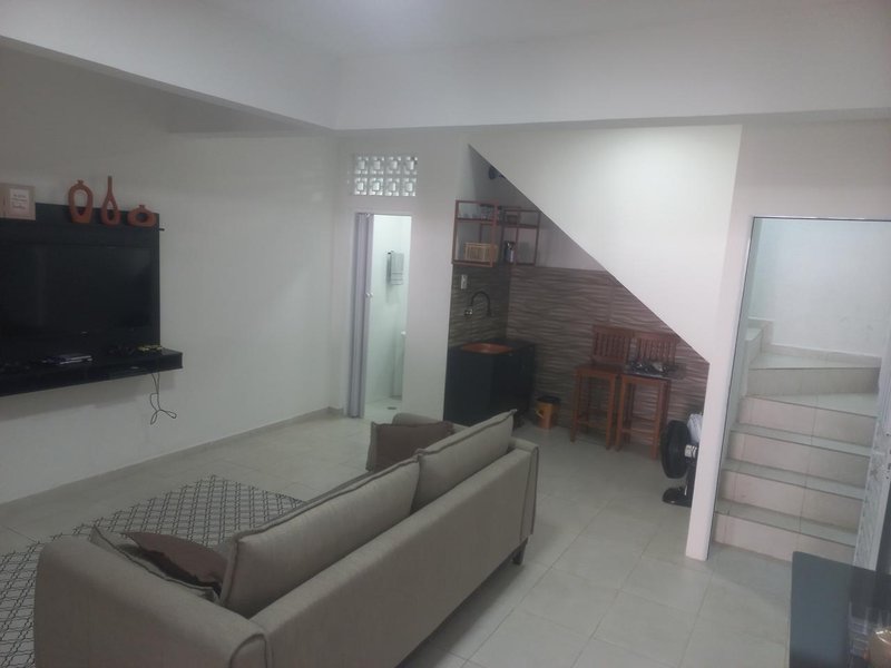 Sobrado com piscina aquecida no Residencial Rubi  Mogi das Cruzes - 