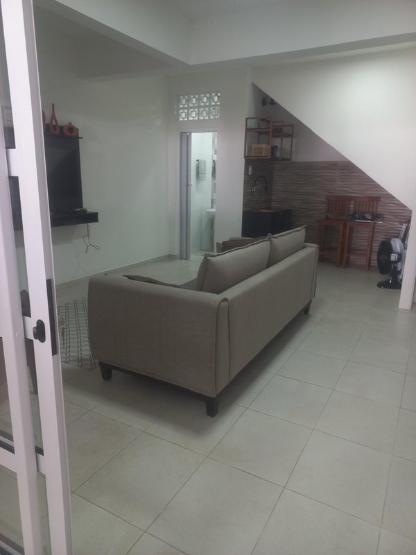 Sobrado com piscina aquecida no Residencial Rubi  Mogi das Cruzes - 