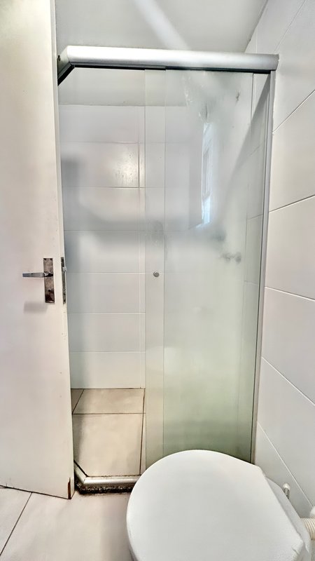 R$ 480.000 - APARTAMENTO - SEMI-MOBILIADO - ANDAR ALTO - 81M2 - 2 DORM - VISTA - 1 VAGA Rua Sarmento Leite Porto Alegre - 