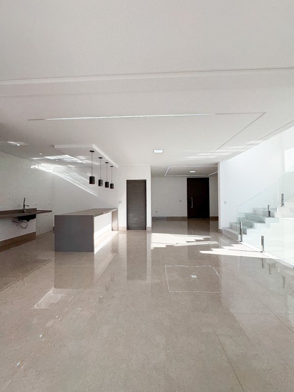 Casa Nova Alto Padrão Real Park Av Renova dos Santos Arujá - 
