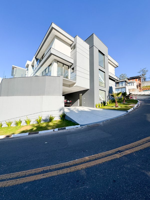 Casa Nova Alto Padrão Real Park Av Renova dos Santos Arujá - 