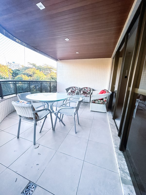 Apartamento Impecável no Jardim Oceânico Avenida Gilberto Amado Rio de Janeiro - 