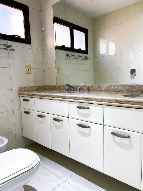 Apartamento Impecável no Jardim Oceânico Avenida Gilberto Amado Rio de Janeiro - 