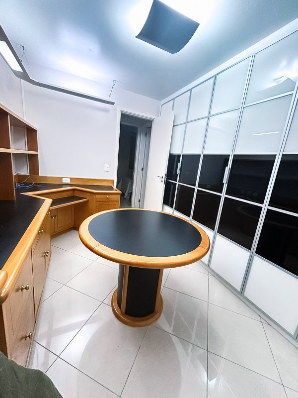 Apartamento Impecável no Jardim Oceânico Avenida Gilberto Amado Rio de Janeiro - 