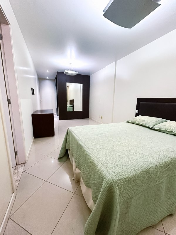 Apartamento Impecável no Jardim Oceânico Avenida Gilberto Amado Rio de Janeiro - 