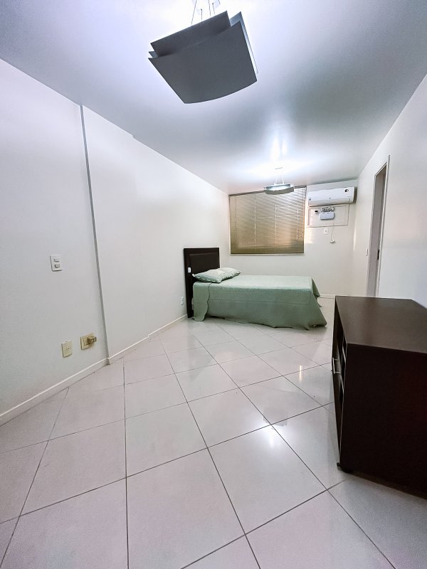 Apartamento Impecável no Jardim Oceânico Avenida Gilberto Amado Rio de Janeiro - 