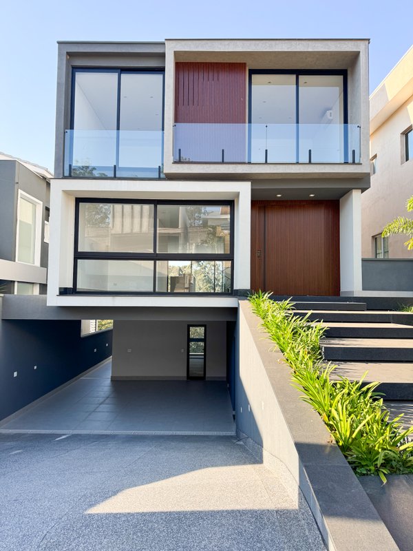 Casa Alto Padrão Real Park Av Renova dos Santos Arujá - 