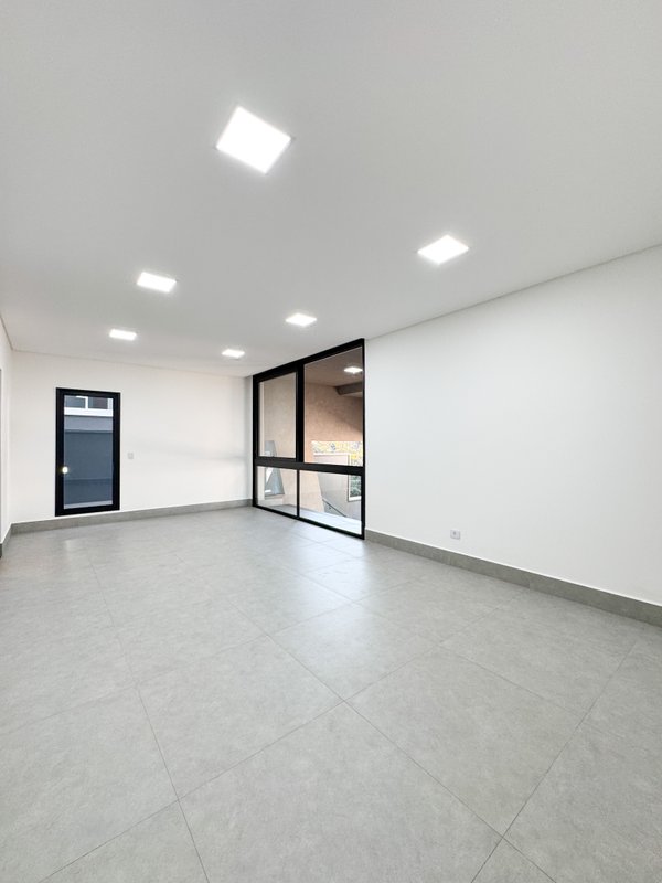 Casa Alto Padrão Real Park Av Renova dos Santos Arujá - 