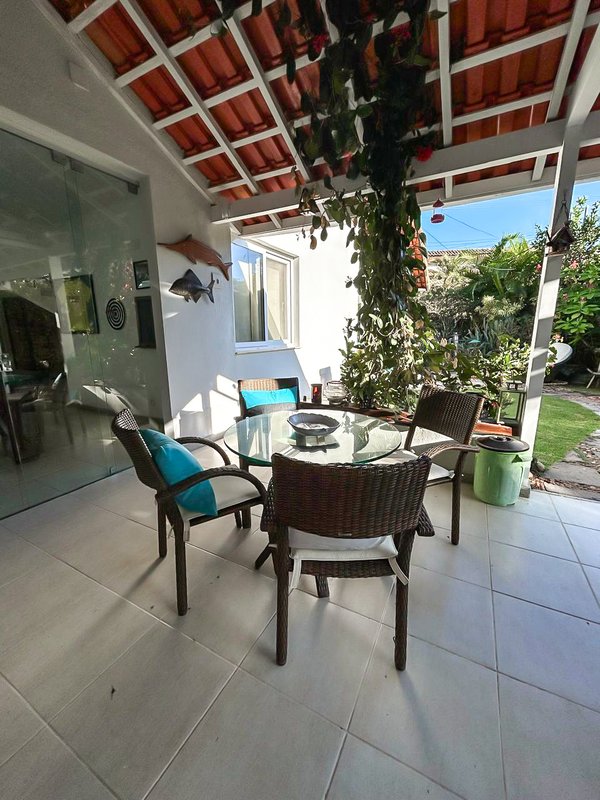 Casa com 6 quartosl em Angra dos Reis Condomínio Marbella Angra dos Reis - 