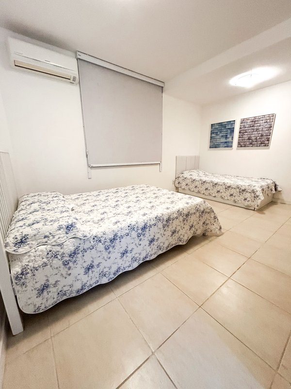 Casa com 6 quartosl em Angra dos Reis Condomínio Marbella Angra dos Reis - 