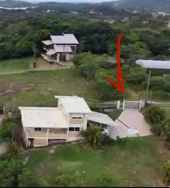 TERRENO PRAIA DO ROSA - 376M², PRÓXIMO BEIRA DA LAGOA RUA CAMINHO DO ALTO DO MORRO Imbituba - 