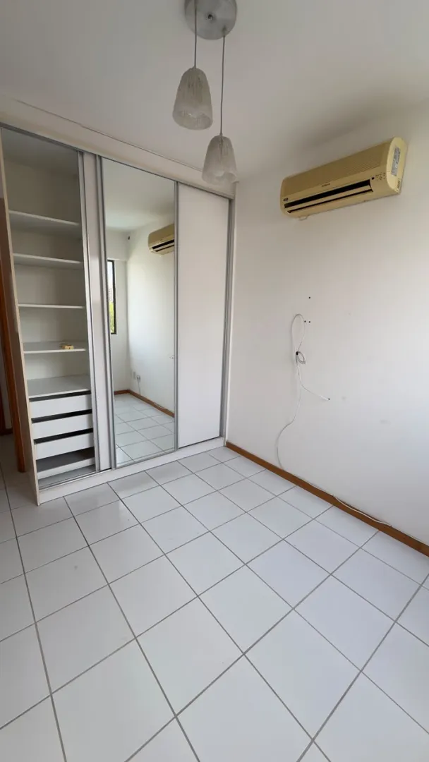 Apartamento &agrave; venda com 3 quartos sendo uma su&iacute;te, 101m&sup2; &aacute;rea &uacute;til por R$ 800.000,00 Rua José Aderval Chaves Recife - 