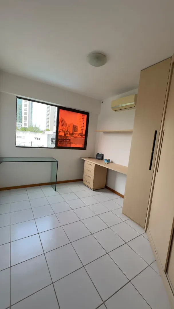 Apartamento &agrave; venda com 3 quartos sendo uma su&iacute;te, 101m&sup2; &aacute;rea &uacute;til por R$ 800.000,00 Rua José Aderval Chaves Recife - 