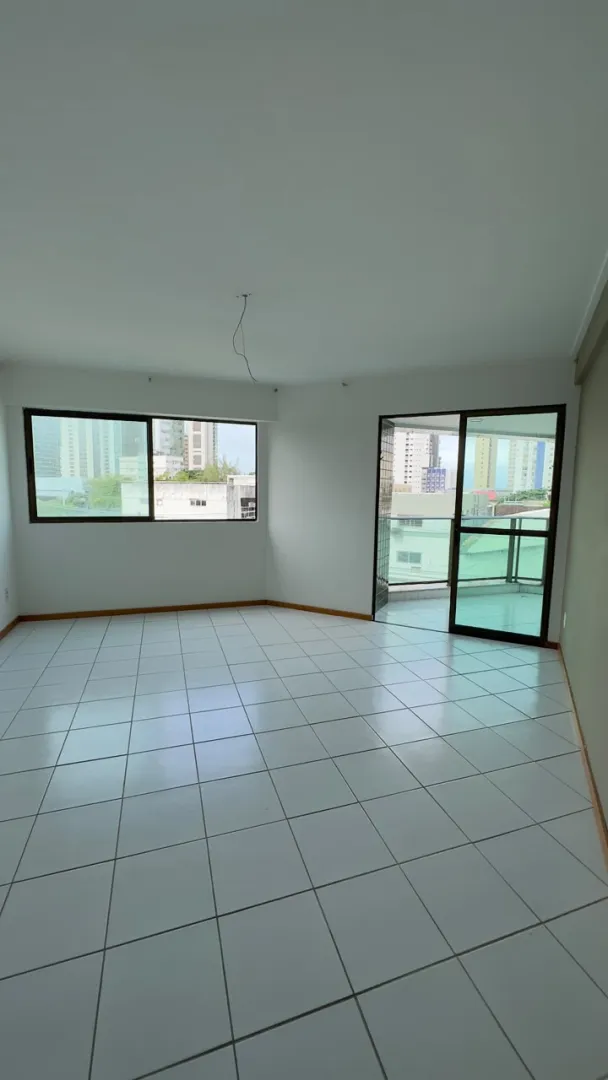 Apartamento &agrave; venda com 3 quartos sendo uma su&iacute;te, 101m&sup2; &aacute;rea &uacute;til por R$ 800.000,00 Rua José Aderval Chaves Recife - 