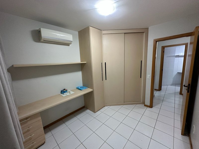 Apartamento à venda com 3 quartos sendo uma suíte, 101m² área útil por R$ 800.000,00 Rua José Aderval Chaves Recife - 