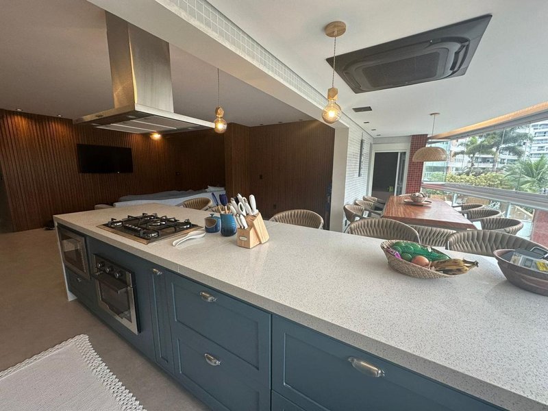 Apartamento Exclusivo à Venda na Riviera de São Lourenço Alameda do Remo Bertioga - 