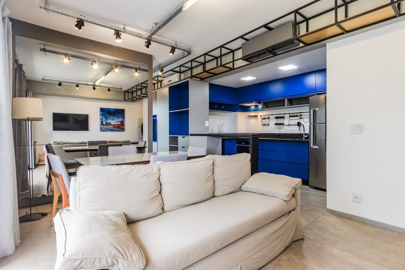 R$ 730.000 - ANDAR ALTO NO TREND 24 | 1 DORMITÓRIO | 1 VAGA | ALTO PADRÃO | 47M2 Rua Vinte e Quatro de Outubro Porto Alegre - 